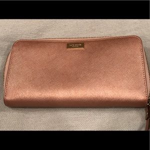 Kate Spade Wallet in Rose Gold